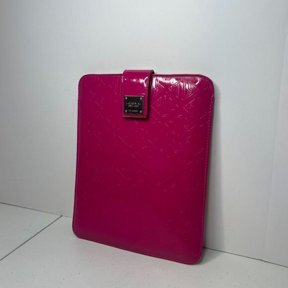 Lauren Ralph Lauren Pink Monogram IPad Tablet Media Case Silver Snap - Picture 2 of 8